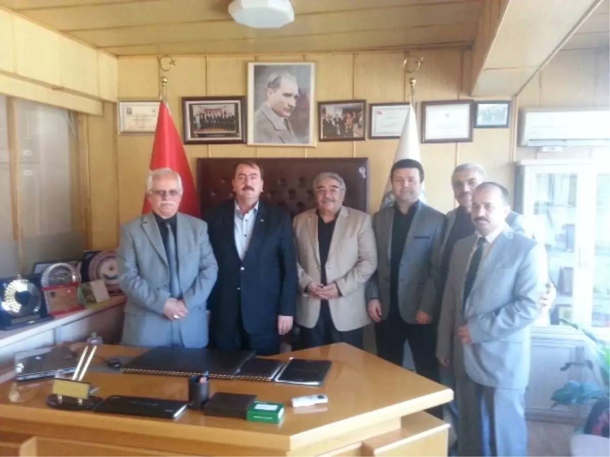 Bucak Dershaneler Birliği\'nden Dershane Açıklaması