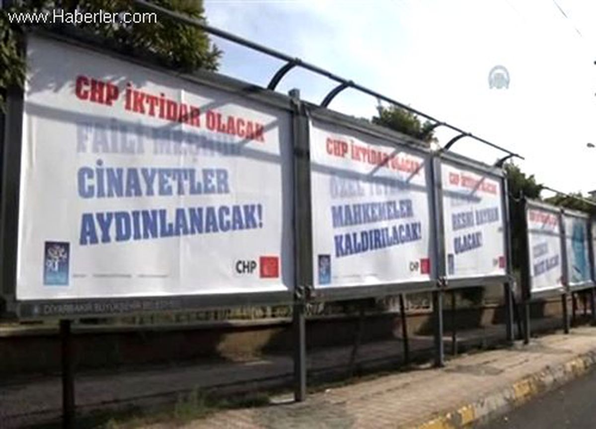 CHP\'den Diyarbakır\'da bilboardlu mesaj
