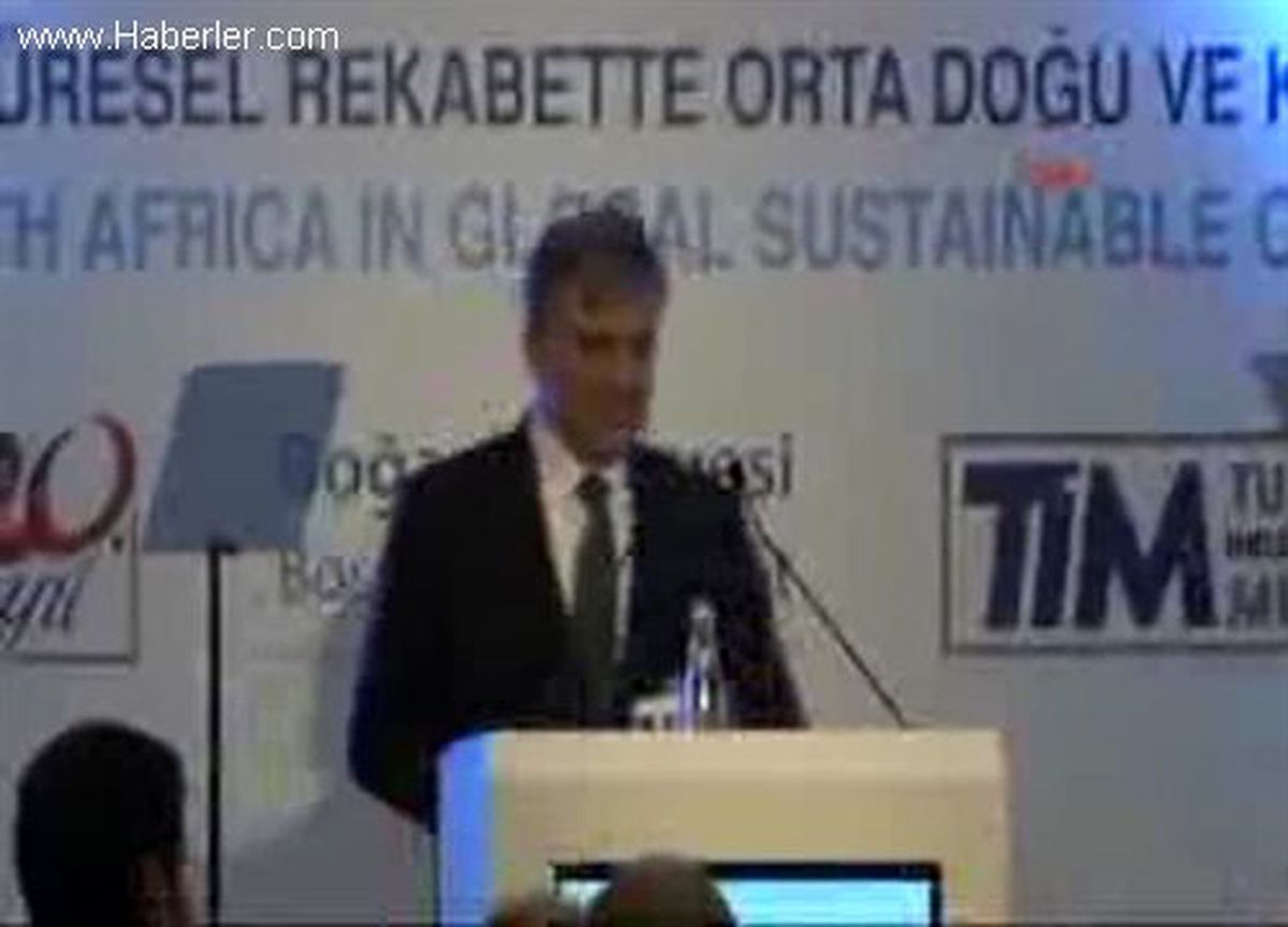 Cumhurbaşkanı Gül\'e Prompter Sürprizi
