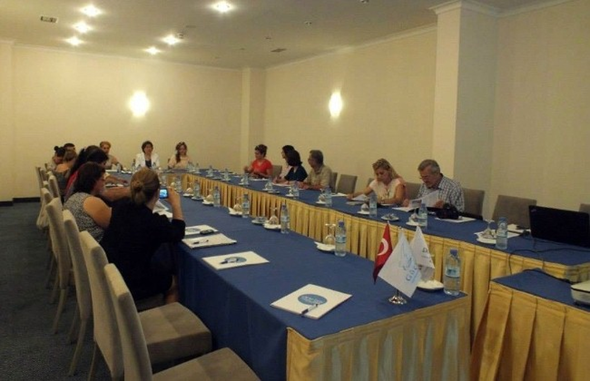 Didim "Engelli Kadınlarımız Nerede" Seminerine Katıldı