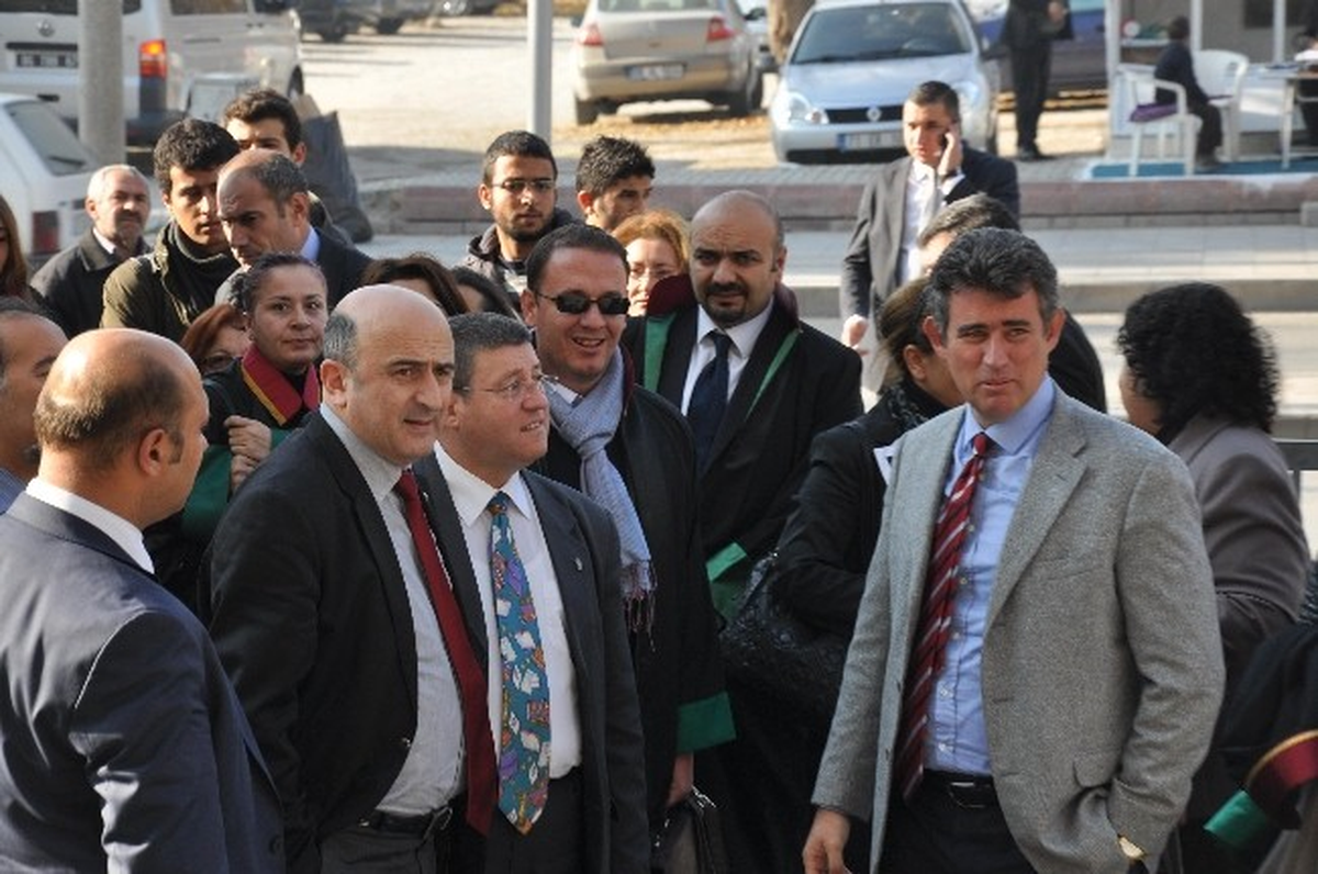 Hakim Eminağaoğlu\'nun İlk Duruşması Kırıkkale\'de Yapıldı