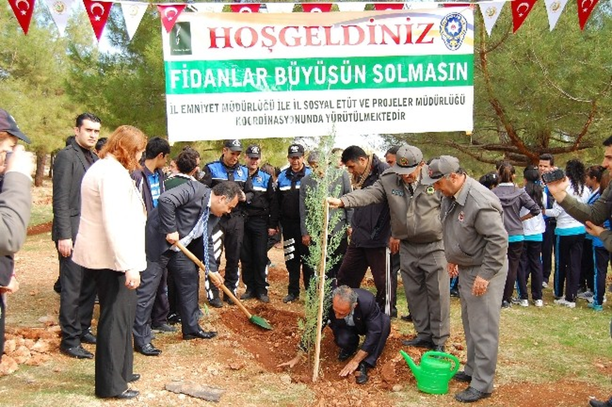 \'Fidanlar Büyüsün, Solmasın\'