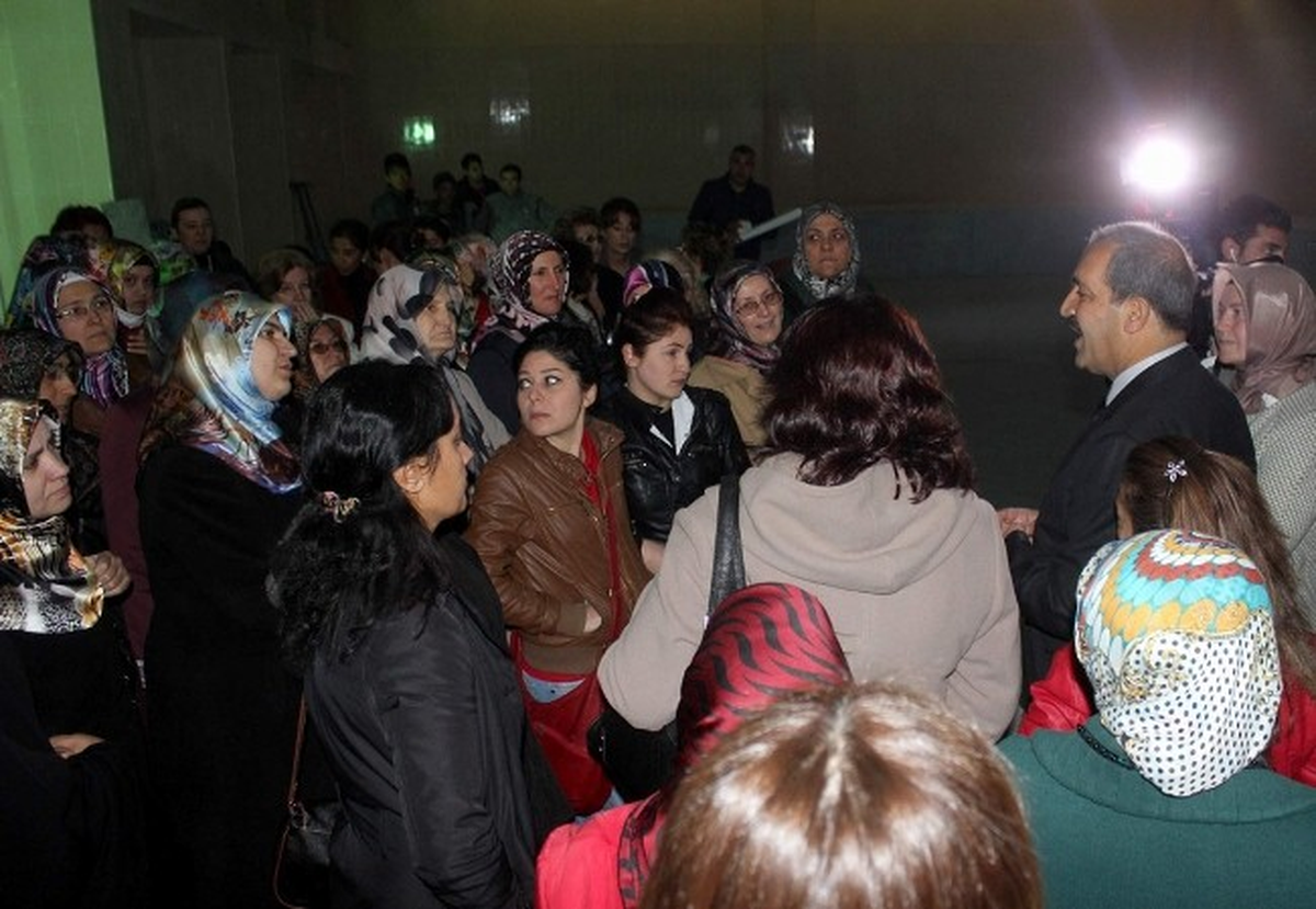 Hanım Dernekleri, Fidan Yazıcıoğlu Hanımlar Kültür Merkezi\'ni Gezdi