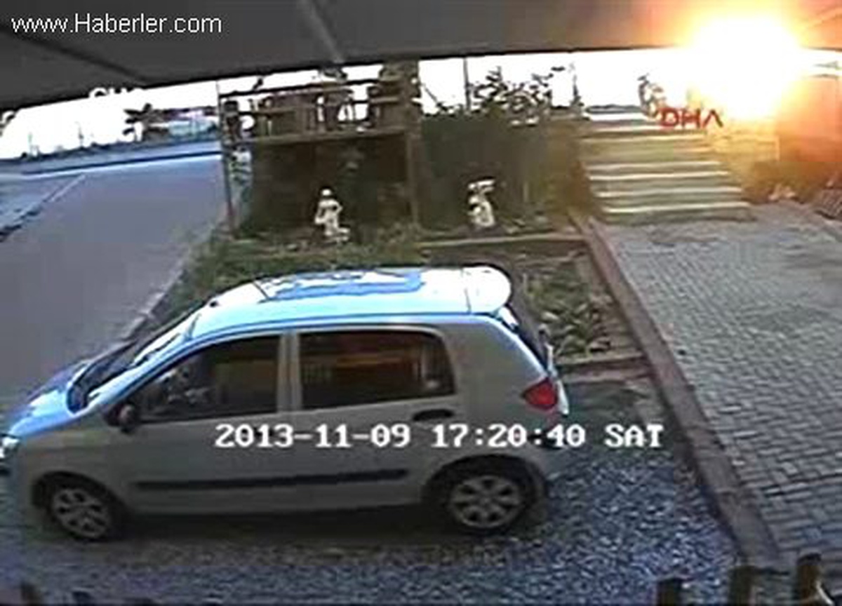 Hırsızlar Önce Güvenlik Kamerasına Sonra Jandarmaya Yakalandı