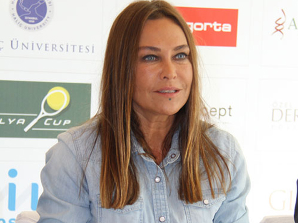 Hülya Avşar: Barışa Giden Her Yol Hoşuma Gidiyor
