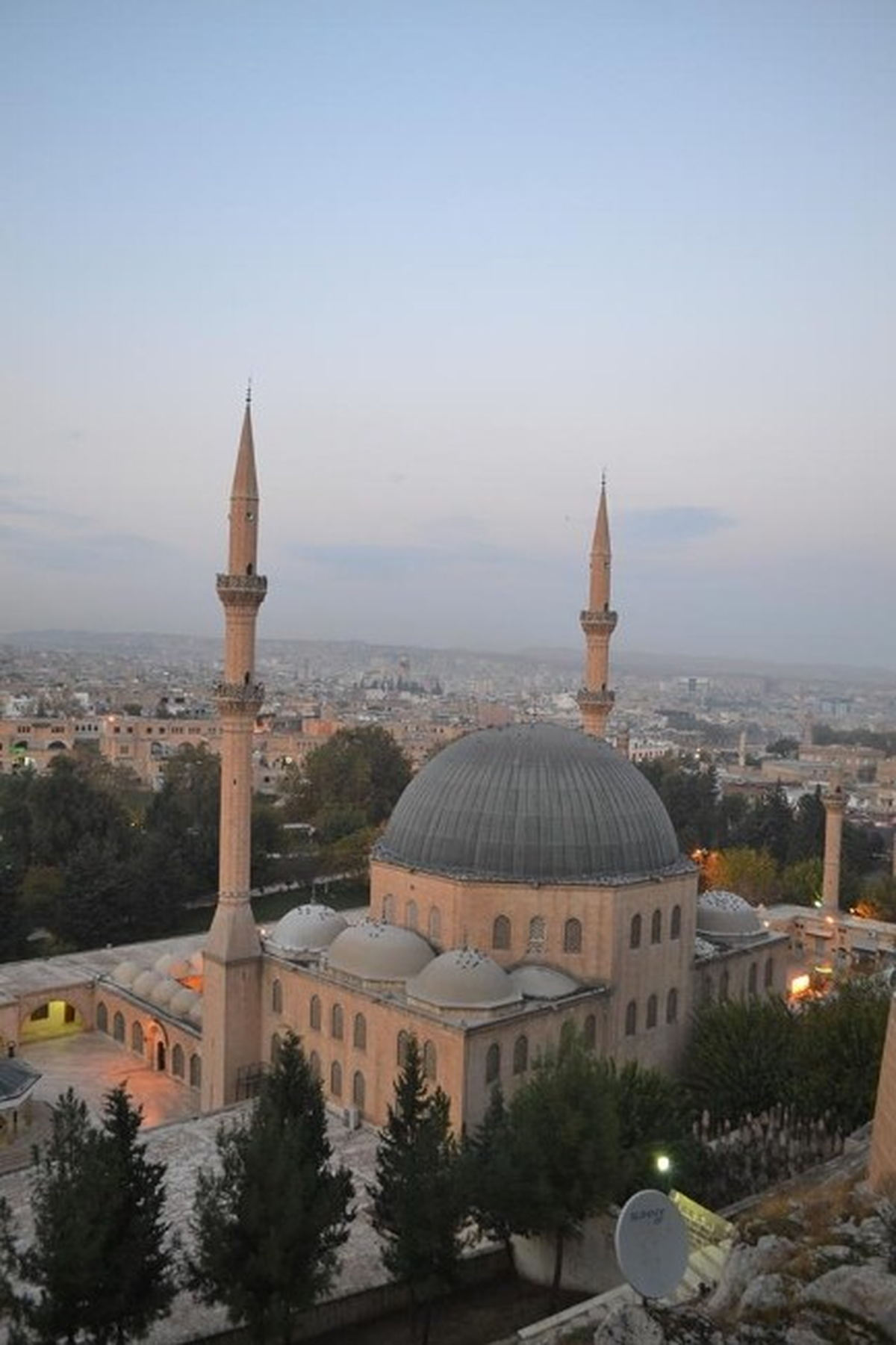 İl Müftüsü İhsan Açık: "Cami Sayısı Nüfusu Karşılamıyor"