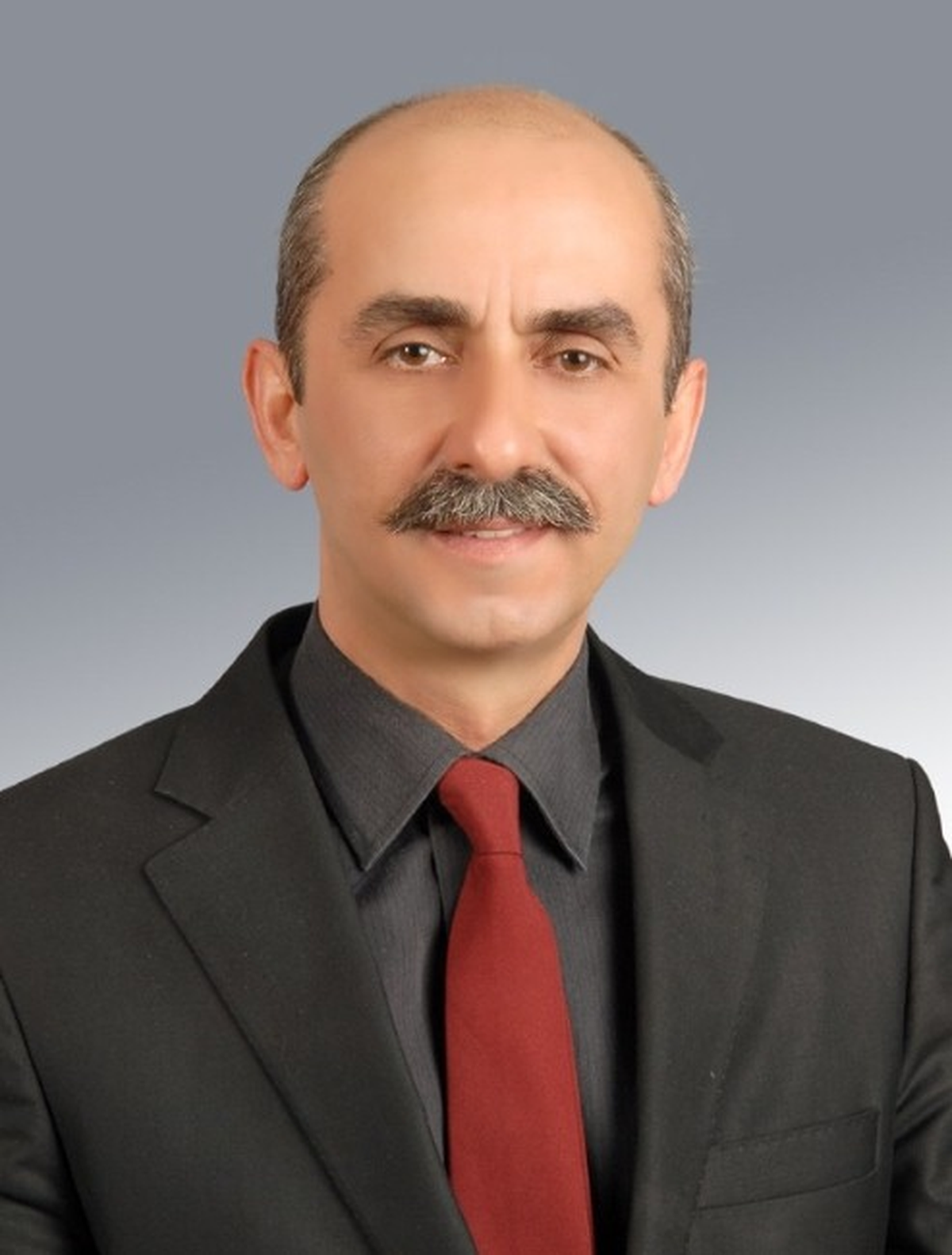 İznik AK Parti\'de Yeni Başkan Hersekli