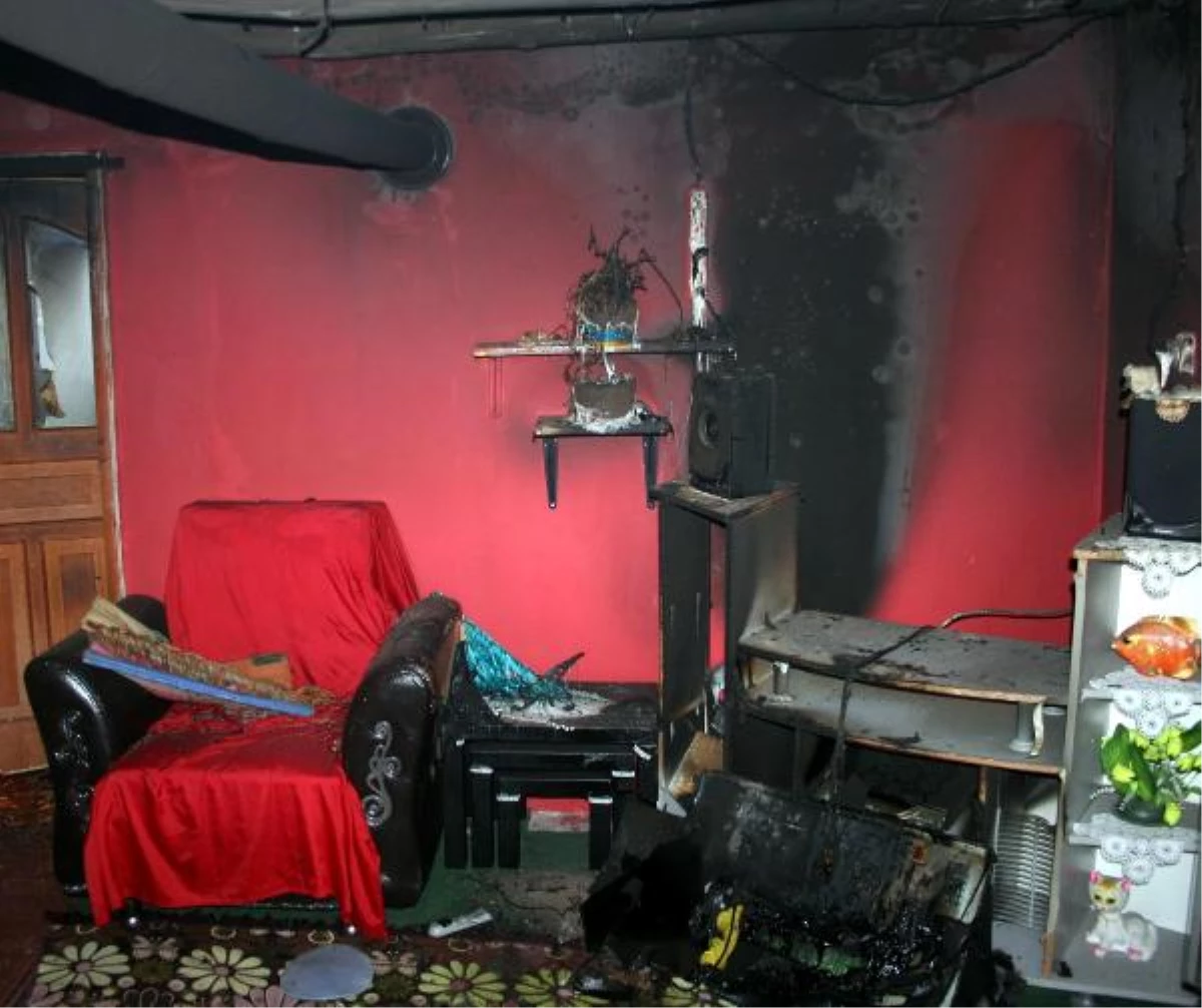 Ağrı\'da Ev Yangını: 2 Çocuk Öldü