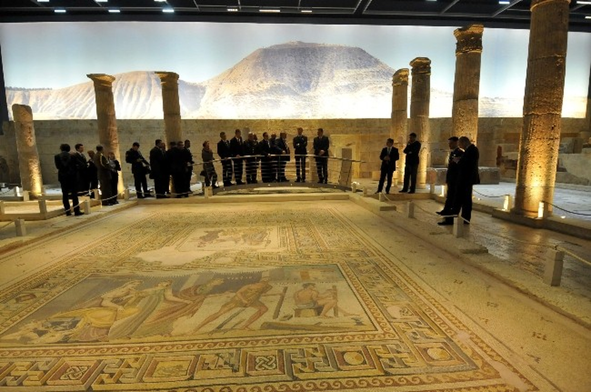 Lüksemburg Büyük Dükü Henri Zeugma\'ya Hayran Kaldı