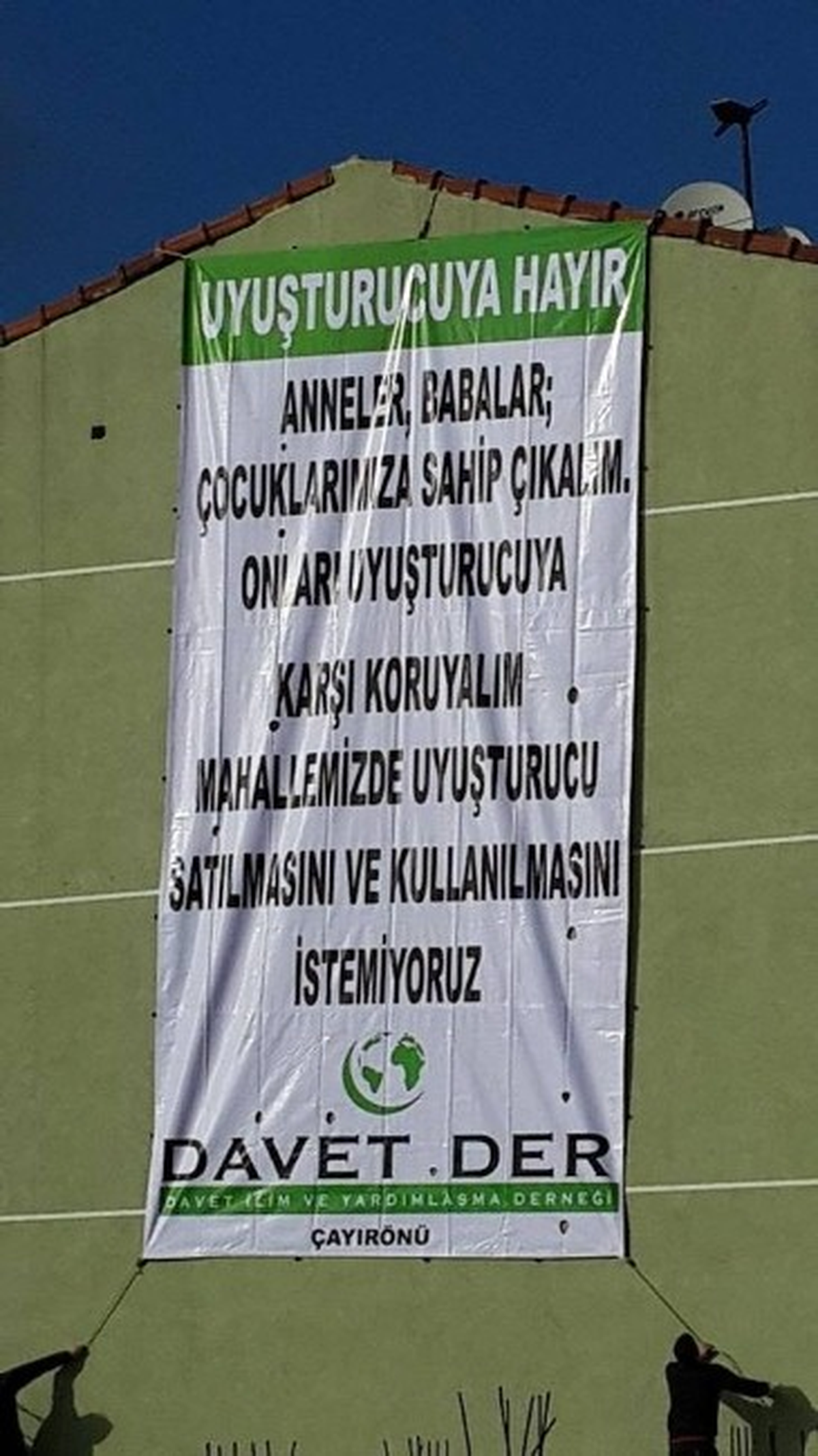 Mahalleli Uyuşturucuya Karşı Pankart Açtı