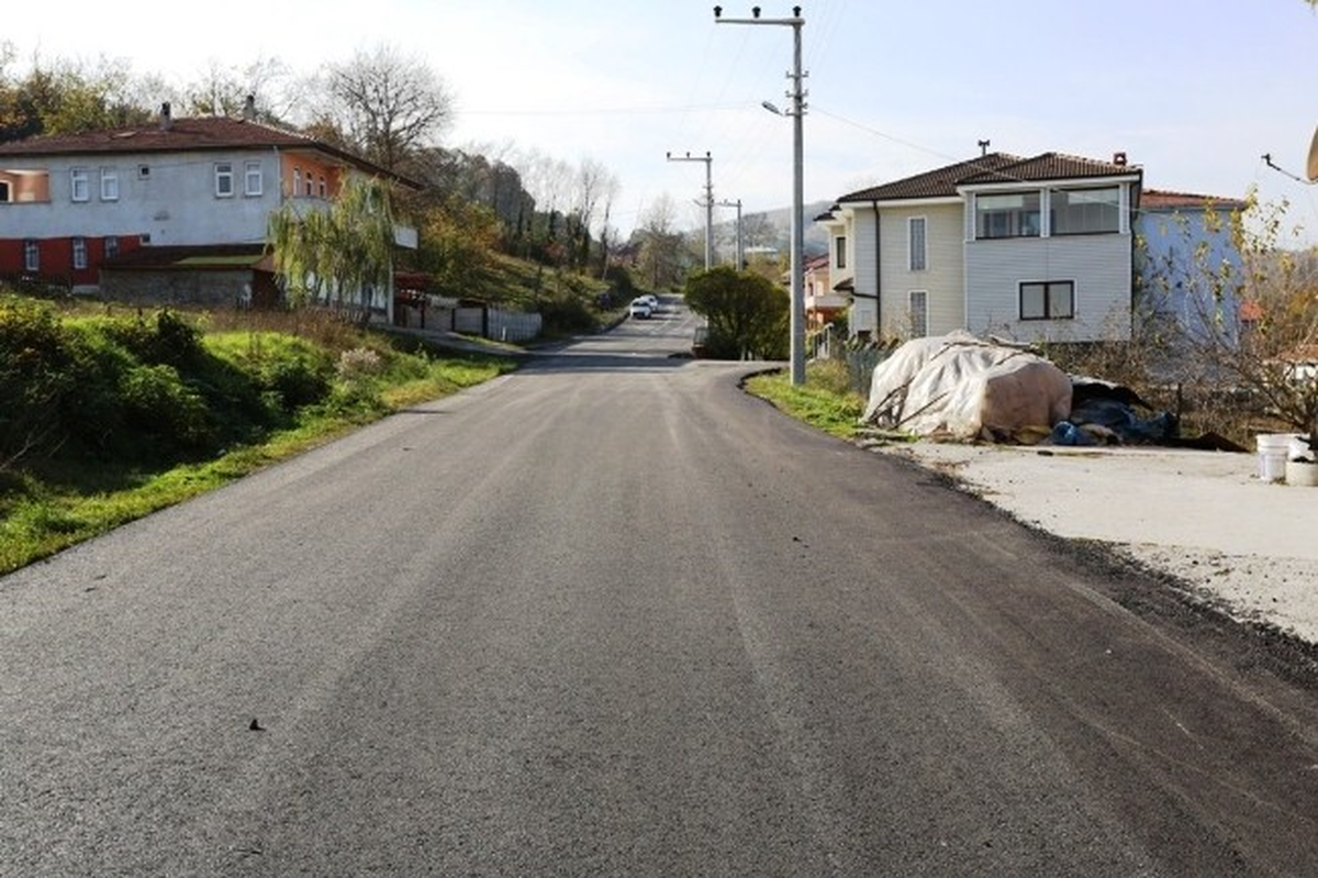 Serdivan Belediyesi Fen İşleri Müdürlüğü Asfalt Çalışmalarına Devam Ediyor
