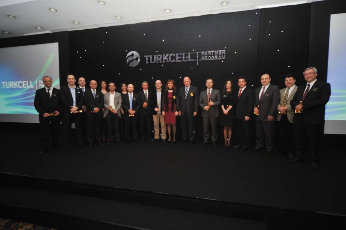 Turkcell Başarılı İş Ortaklarını Ödüllendirdi