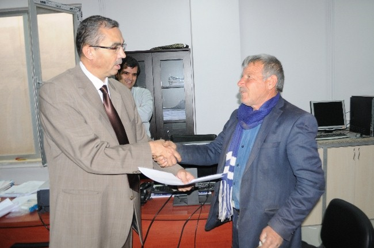 Üniversite\'de Toprak Analiz Laboratuvarı Kilisli Çiftçilerin Gözbebeği
