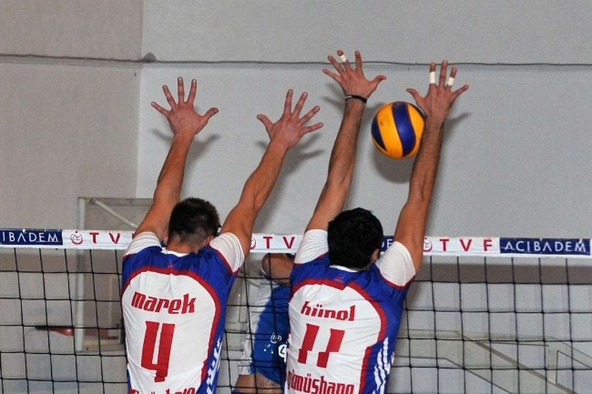 Voleybol Teledünya Süper Kupa Çeyrek Final