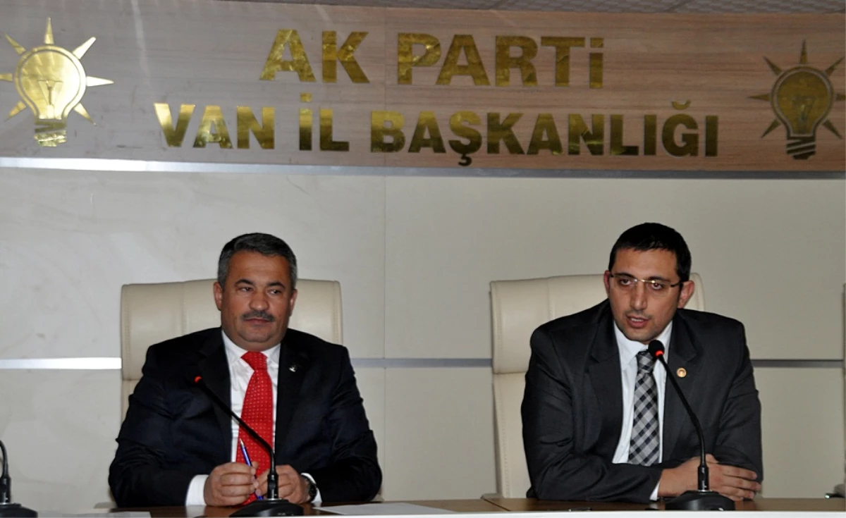 Yeni İl Koordinatörü Konya Milletvekili Mustafa Akış Van\'da