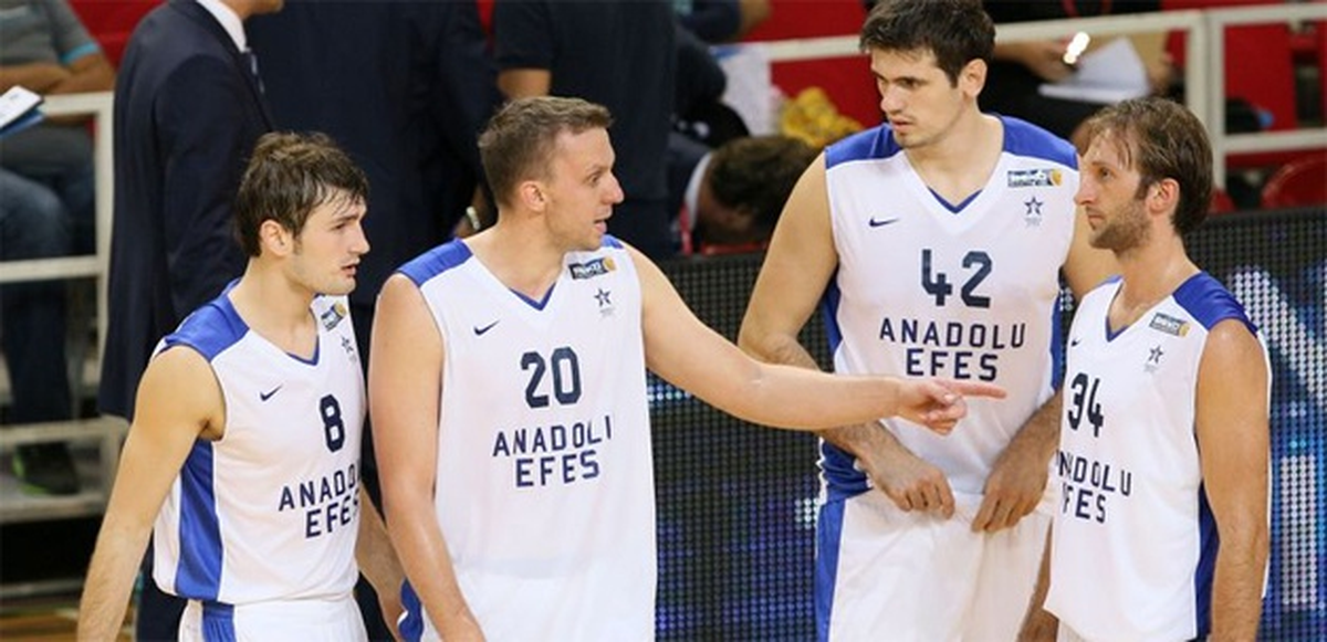 Anadolu Efes, Milano\'da Galibiyet Arıyor