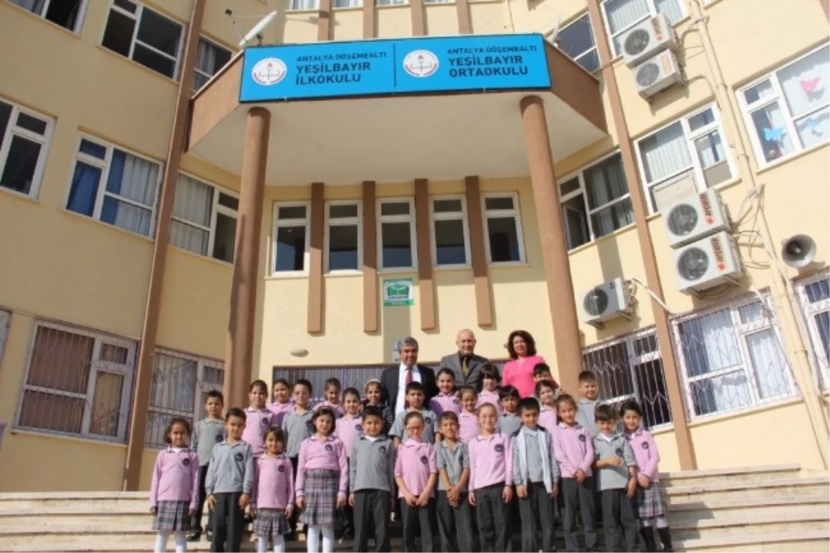 Başkan Tursun Okulları Ziyaret Etti