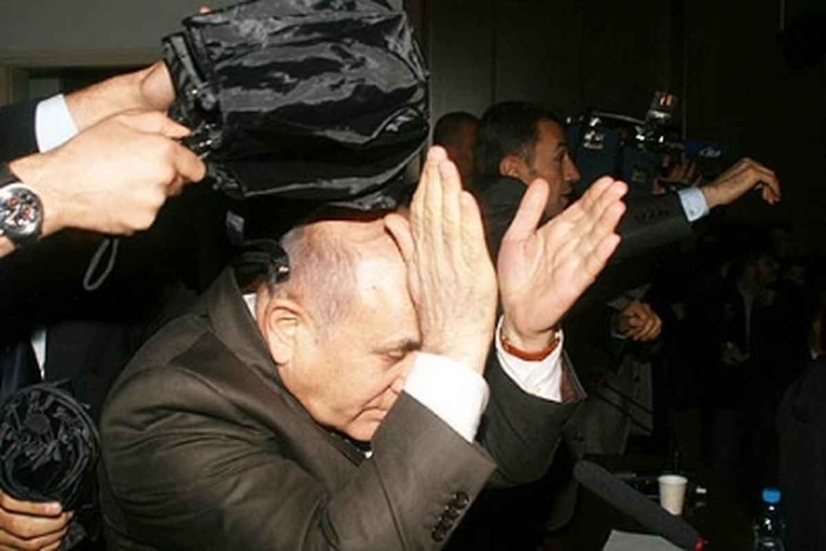 Burhan Kuzu\'ya Yumurtalı Saldırı Davasında Karar