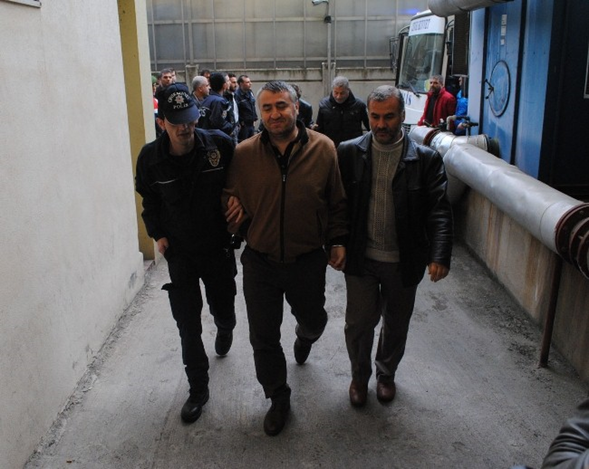 Çete Operasyonunda 15 Kişi Adliyeye Sevk Edildi