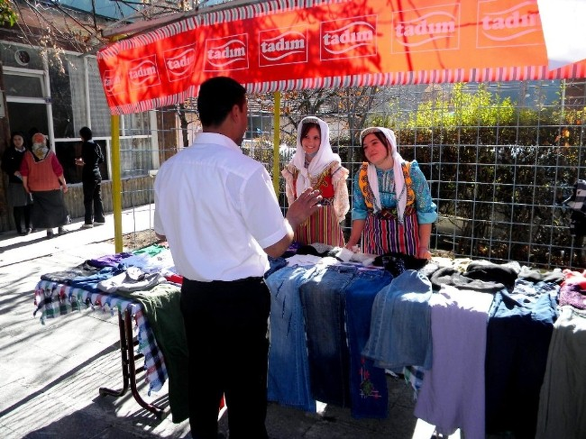 Çpl Öğrencileri Kermes Düzenledi