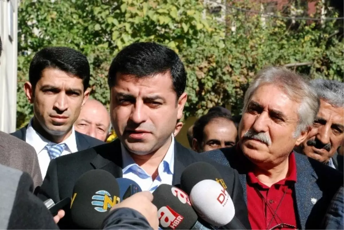 Demirtaş, Chp-Hdp Arasındaki İttifak İddialarını Değerlendirdi