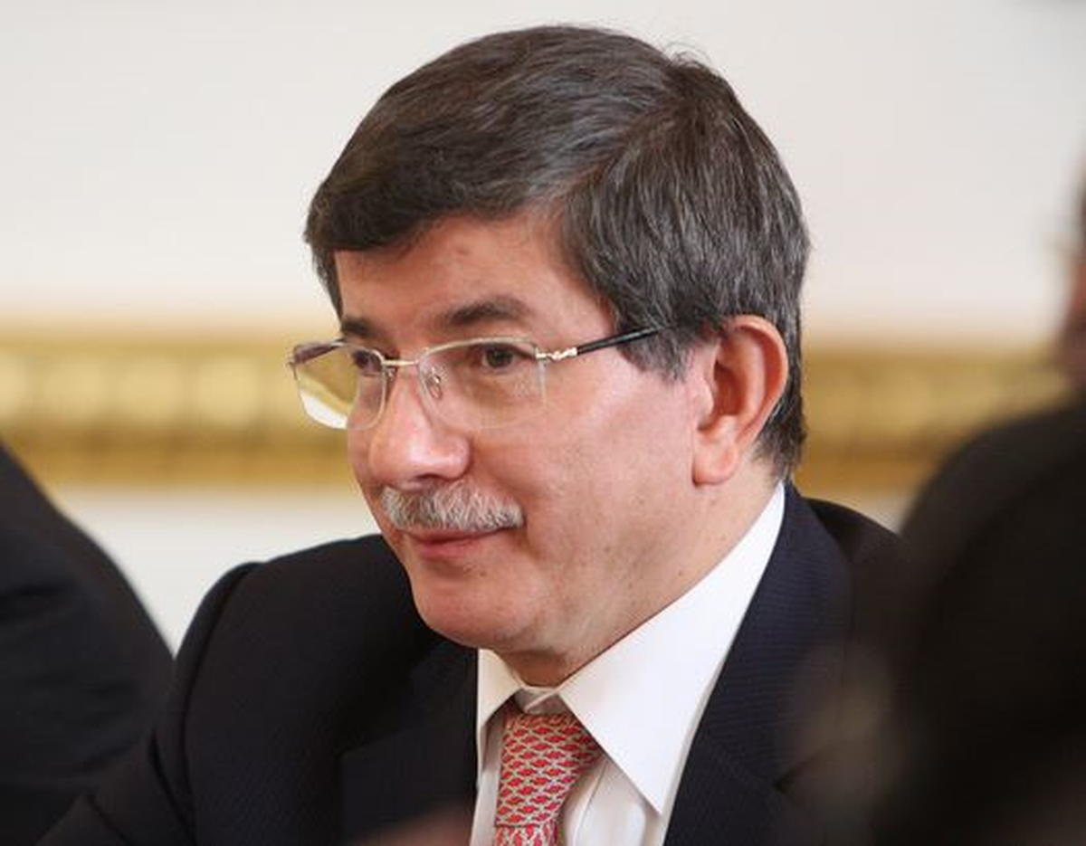 Dışişleri Bakanı Davutoğlu soruları yanıtladı (1)