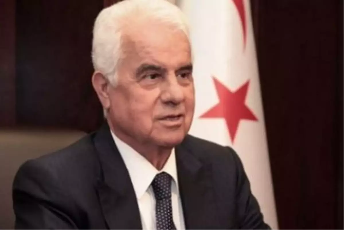 Eroğlu, "5. Cumhuriyet Halk Dansları Şöleni\'ne" Katılmak Üzere KKTC\'ye Gelen Ekipleri Kabul Etti