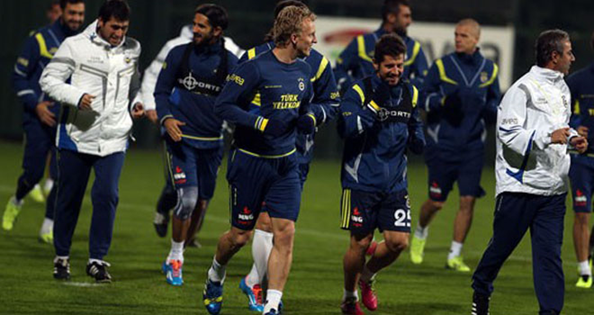 Fenerbahçe, Medical Park Antalyaspor Maçına Hazırlanıyor