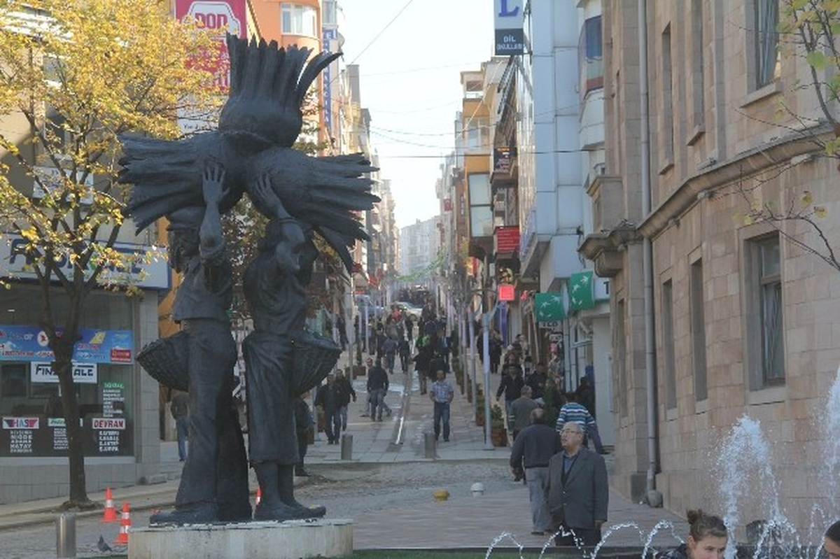Giresun\'a Gelen 3. Cumhurbaşkanını Görecek