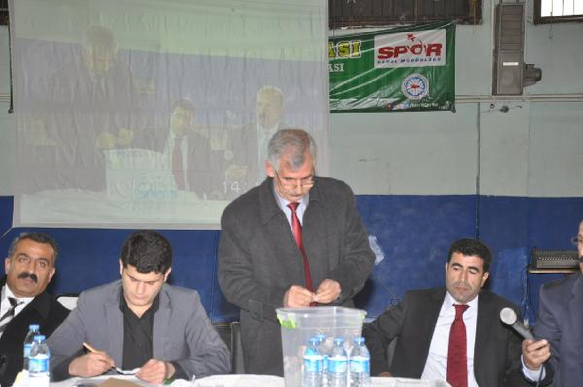 40 Kişilik Hizmetli Kadrosuna Bin 800 Kişi Başvurdu