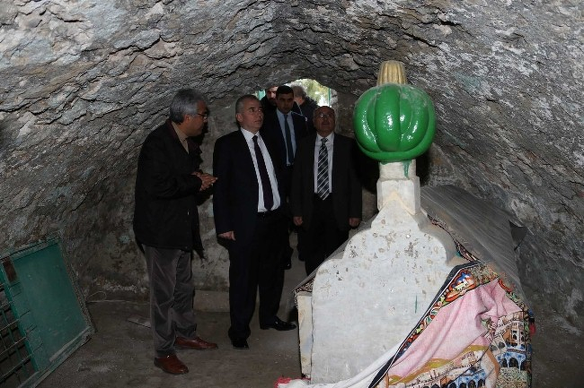 İlbade Mezarlığı\'nda Yeni Düzenleme Yapılıyor