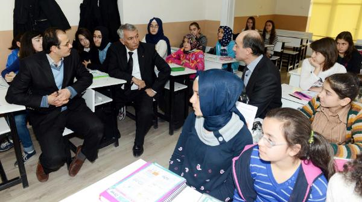 Isparta Belediye Başkanı\'ndan Hükümete Dershane Tepkisi