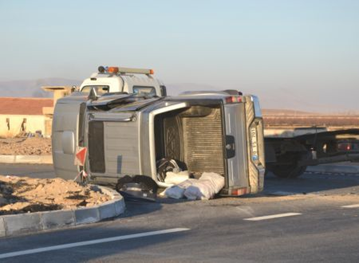 Karaman\'da 2 Trafik Kazasında 7 Kişi Yaralandı