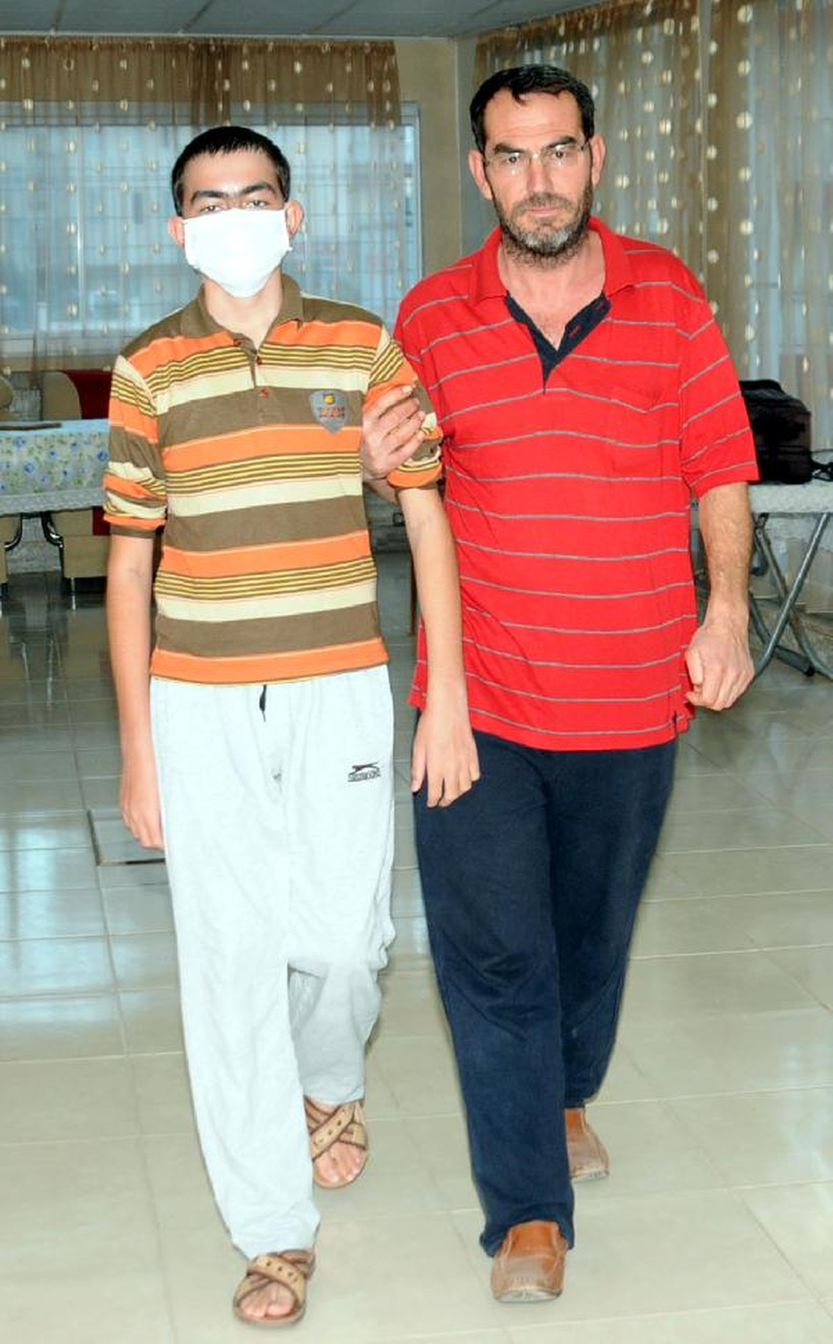 Antalya\'da Kardeşinden Aldığı Kök Hücreyle Hayata Tutundu