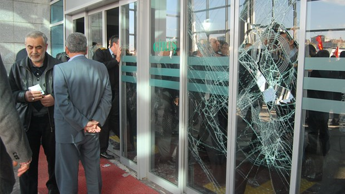 Mehmet Ayvalıtaş Davasının İlk Duruşmasında Olay Çıktı