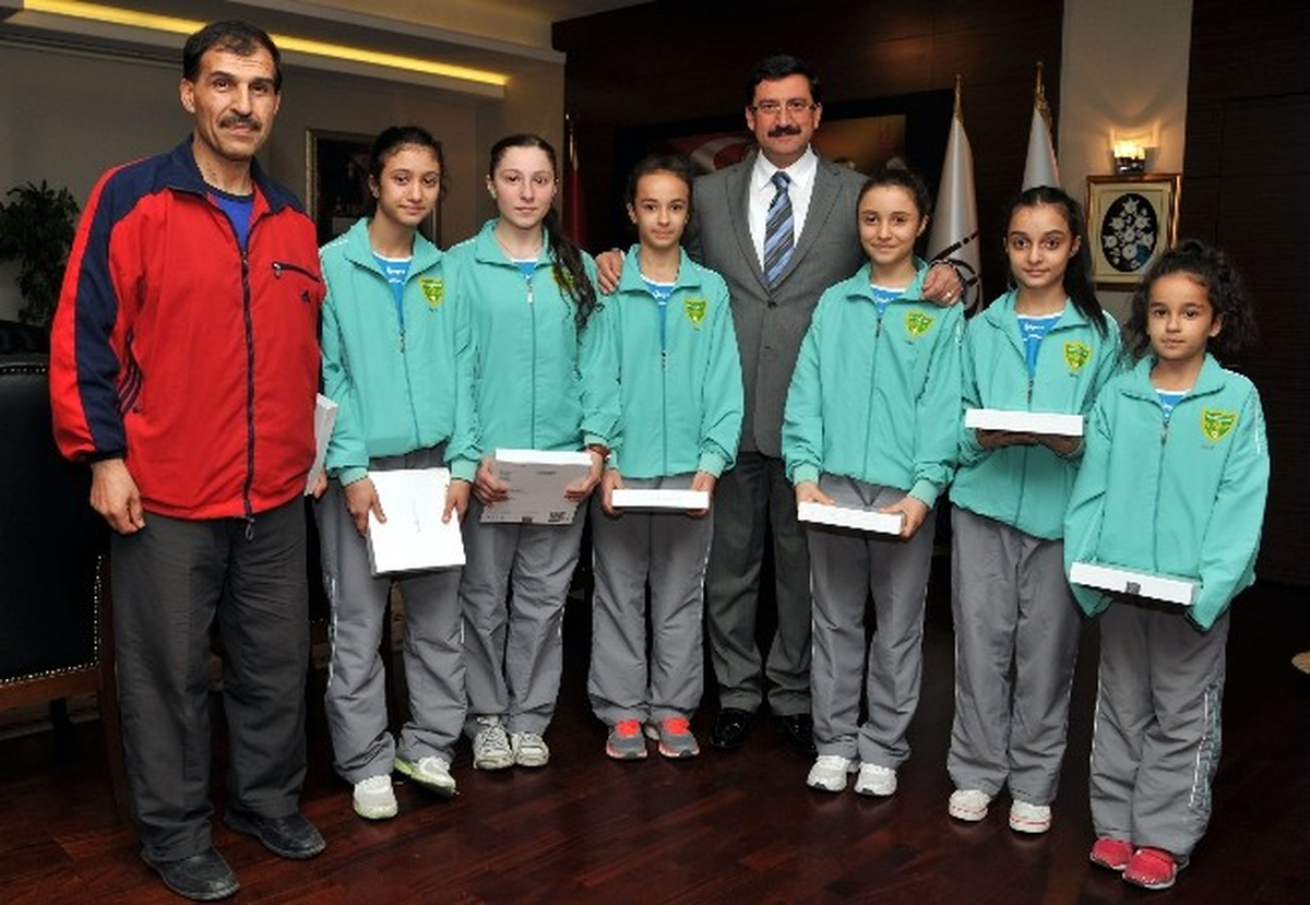 Keçiörenli Minik Sporcuların Büyük Başarısı