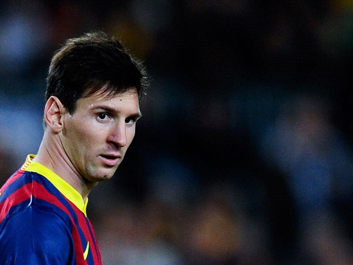 Messi\'den Arda Turan Açıklaması