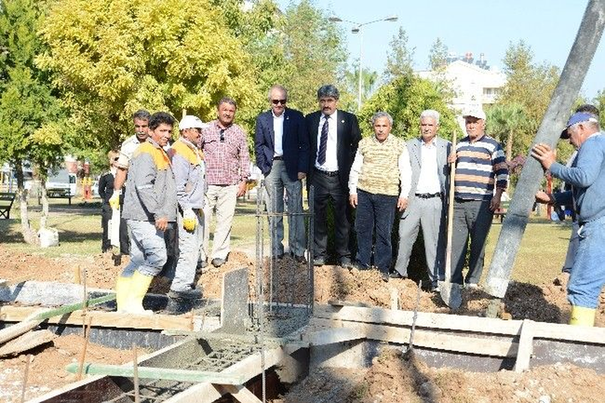 Muratpaşa\'da Emekliler Kahvesi Yapılacak