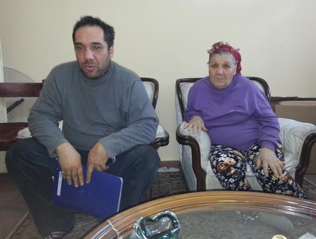 (Özel Haber) Ebru Sanatı Sevgisi Sağlığından Etti