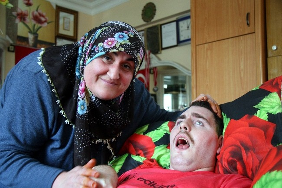 Umut, Yeni Evinde Mutlu