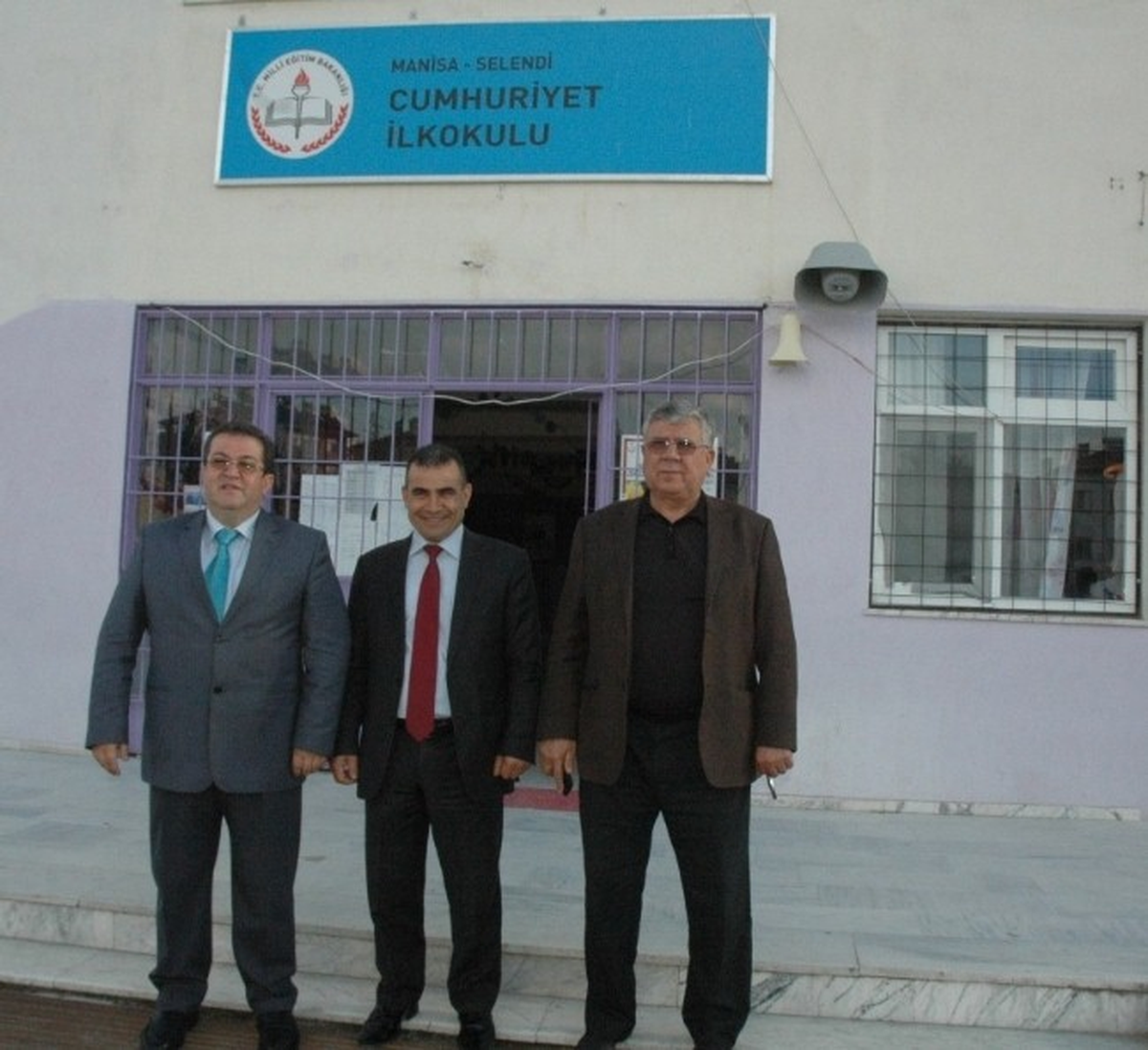 Salihli Ticaret Odasından Selendili Öğrencilere Yardım