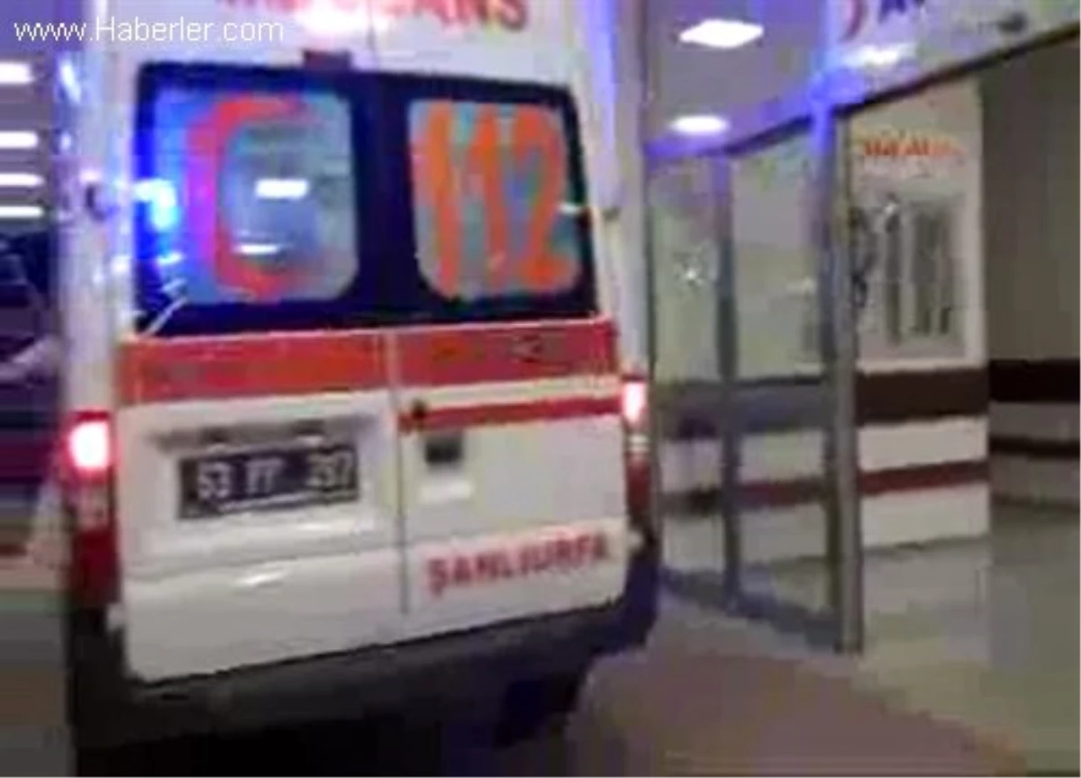 Şanlıurfa\'da Minibüs Devrildi: 5 Yaralı