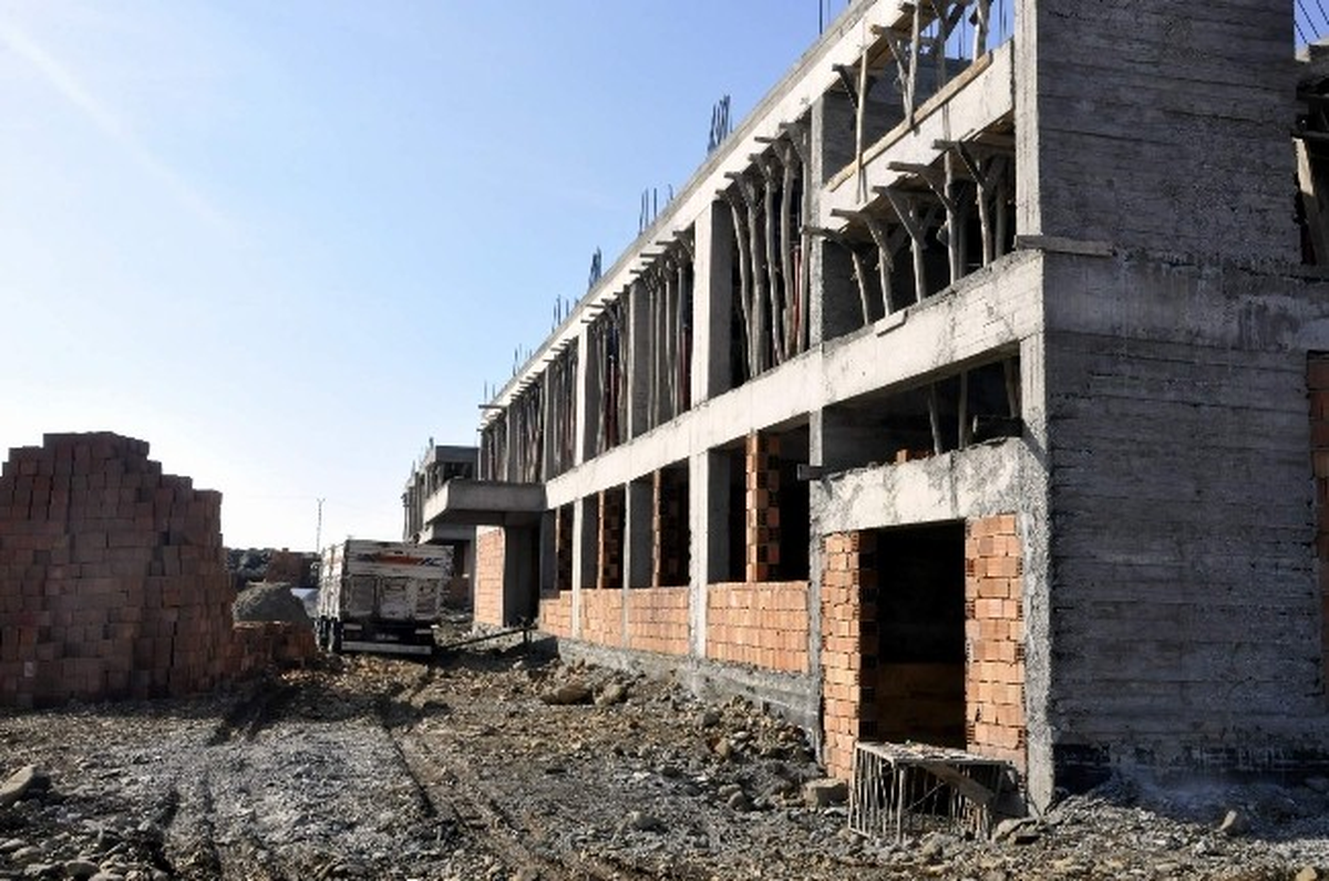 Siverek Kaymakamı Köy Okulunda İncelemede Bulundu