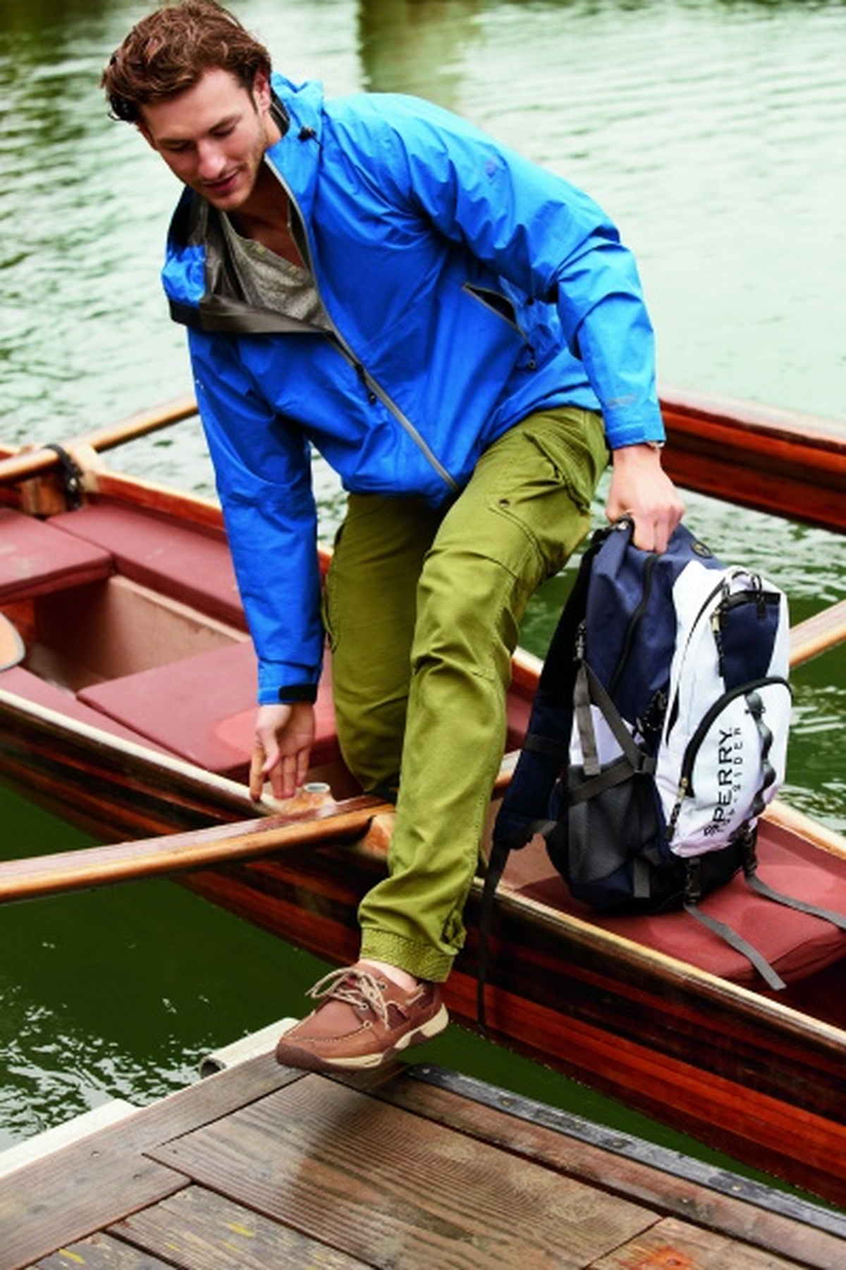 Sperry Top Sıder Cascade Modeliyle Su Ve Leke Ayaklarınızdan Çok Uzakta