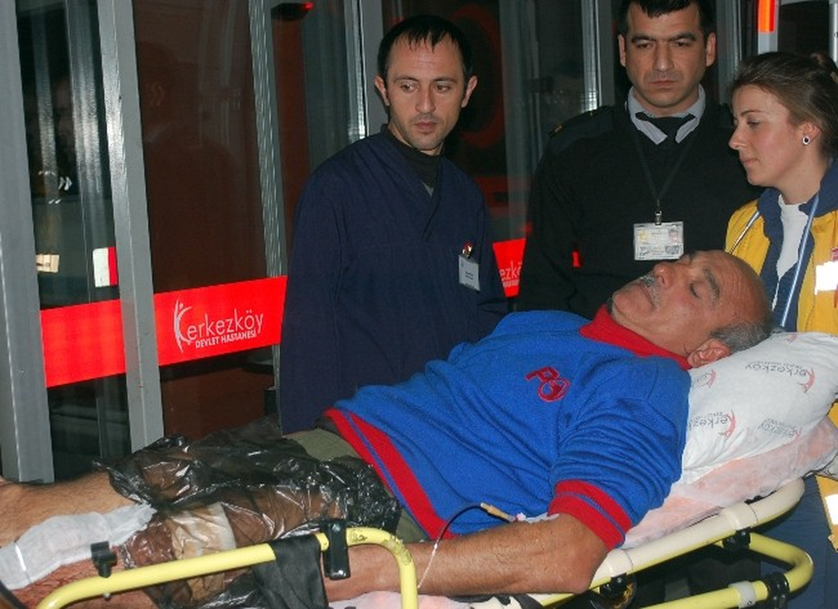 Tartıştığı Husumetlisini Bıçakladı