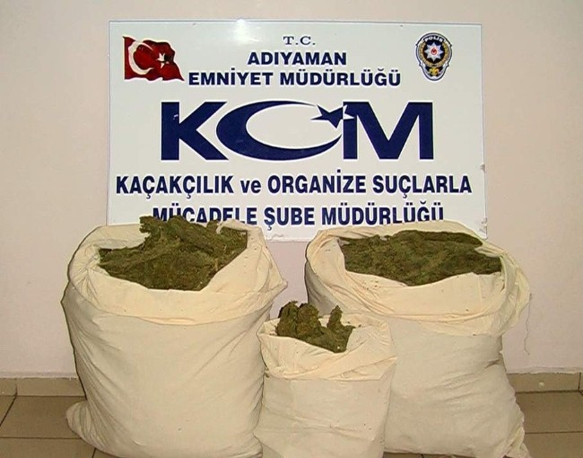 Adıyaman\'da, 50 Kilogram Esrar Ele Geçirildi