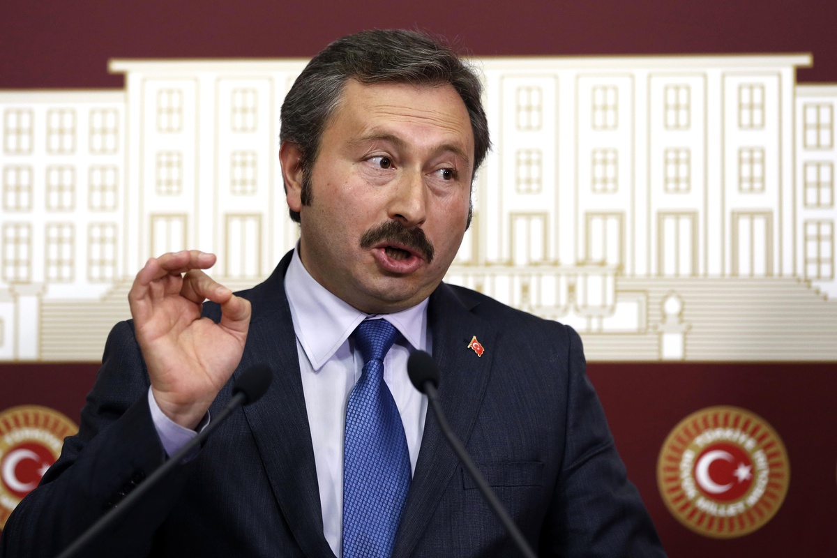Ak Partili Bal\'ın İhraç İstemiyle Disipline Sevk Edilmesi