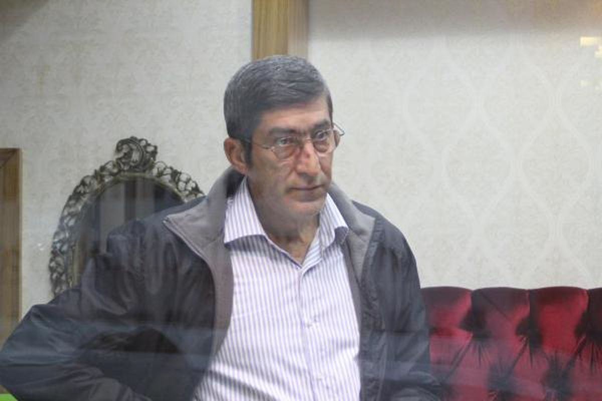 Alarm Kablosunu Kestikleri Kuyumcudan 26 Bin Liralık Altın Çaldılar