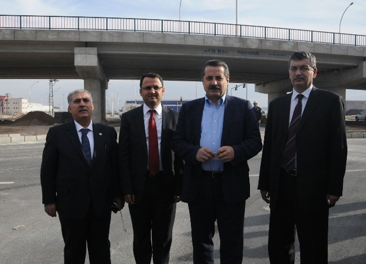 Bakan Çelik, Osb Köprülü Kavşakta İncelemelerde Bulundu