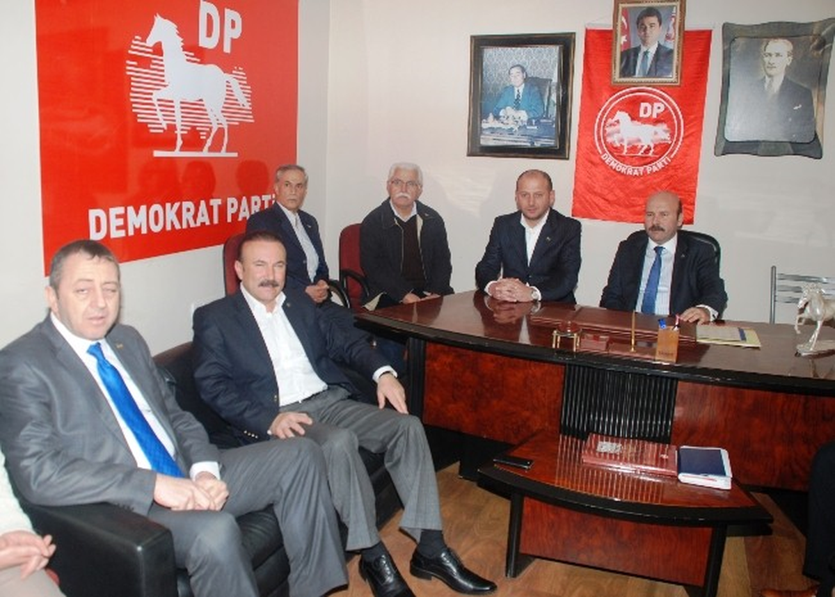 Başkan Doğan\'dan DP İl Başkanına Ziyaret
